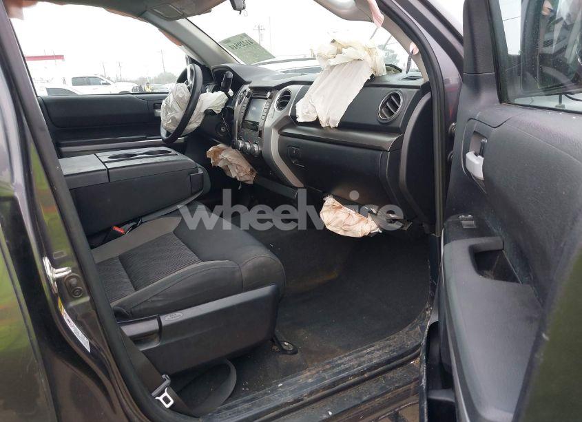 Photo 5 of 2014 Toyota Tundra SR5 4.6L V8 (VIN 5TFUM5F16EX052444)