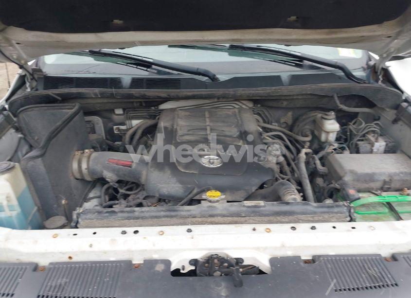 Photo 10 of 2014 Toyota Tundra SR5 4.6L V8 (VIN 5TFUM5F16EX053318)
