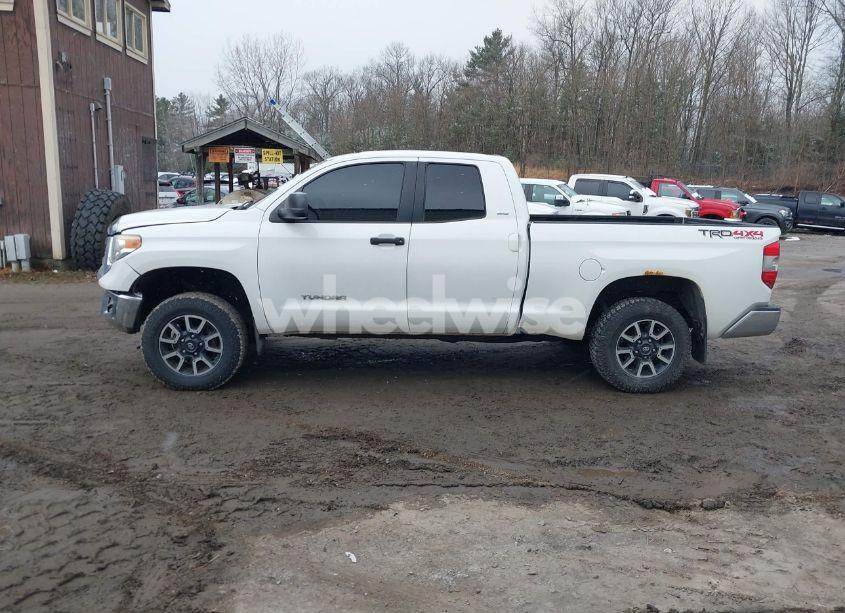 Photo 14 of 2014 Toyota Tundra SR5 4.6L V8 (VIN 5TFUM5F16EX053318)