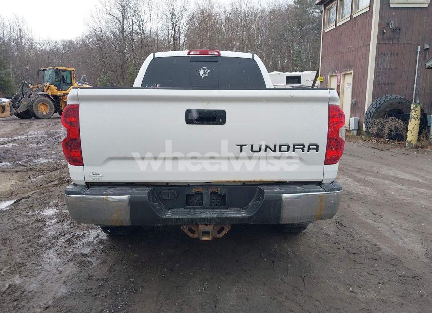 Photo 16 of 2014 Toyota Tundra SR5 4.6L V8 (VIN 5TFUM5F16EX053318)