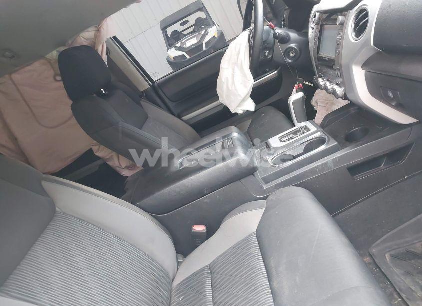 Photo 5 of 2014 Toyota Tundra SR5 4.6L V8 (VIN 5TFUM5F16EX053318)