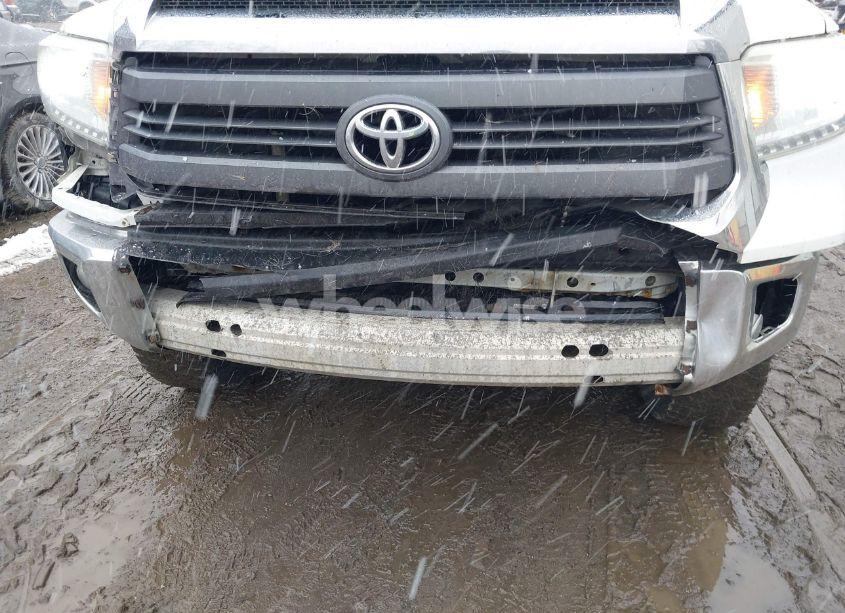 Photo 6 of 2014 Toyota Tundra SR5 4.6L V8 (VIN 5TFUM5F16EX053318)