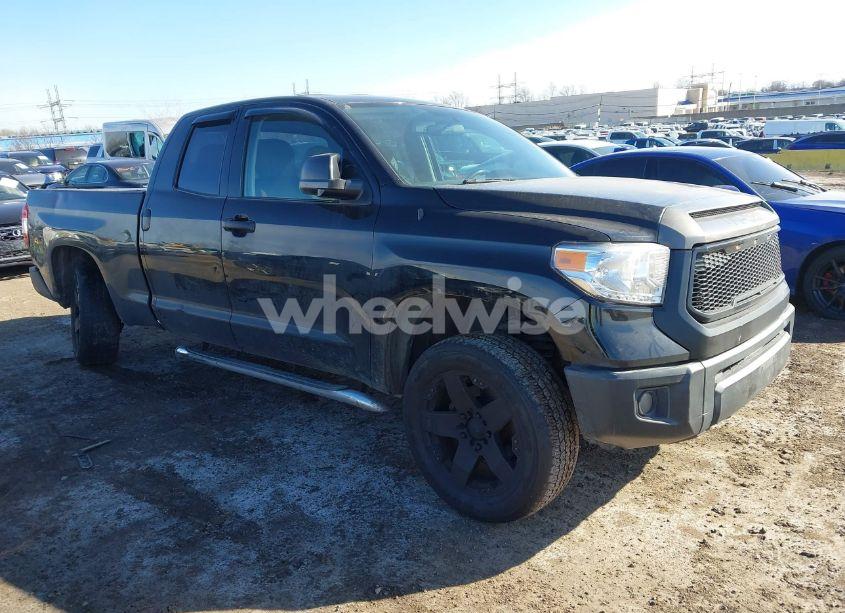 2016 Toyota Tundra SR 4.6L V8 (VIN 5TFUM5F16GX064418) main photo