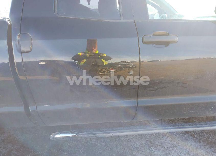 Photo 17 of 2016 Toyota Tundra SR 4.6L V8 (VIN 5TFUM5F16GX064418)