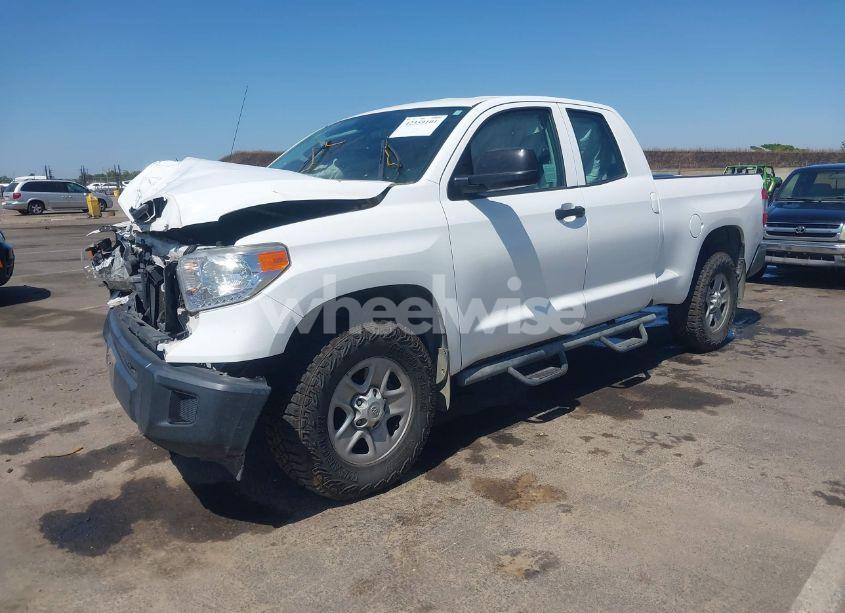 Photo 2 of 2017 Toyota Tundra SR 4.6L V8 (VIN 5TFUM5F16HX074447)