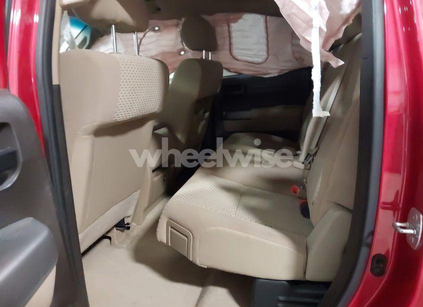 Photo 8 of 2011 Toyota Tundra GRADE 4.6L V8 (VIN 5TFUM5F17BX025121)