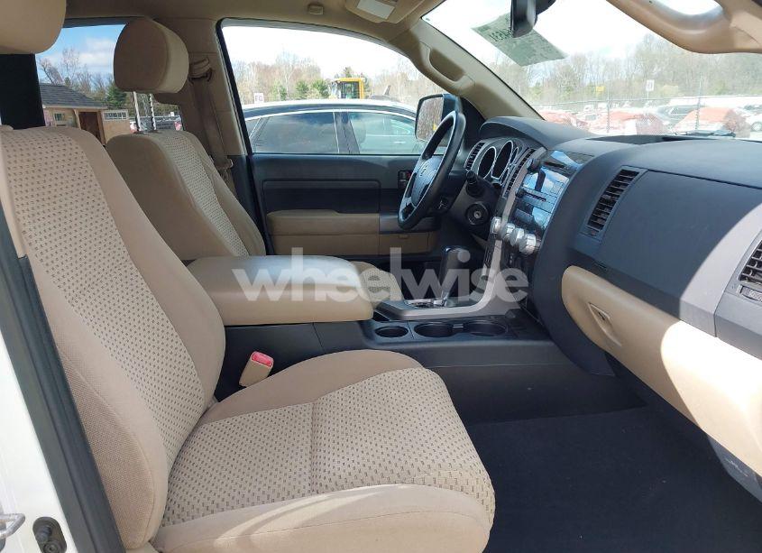 Photo 5 of 2013 Toyota Tundra GRADE 4.6L V8 (VIN 5TFUM5F17DX045310)