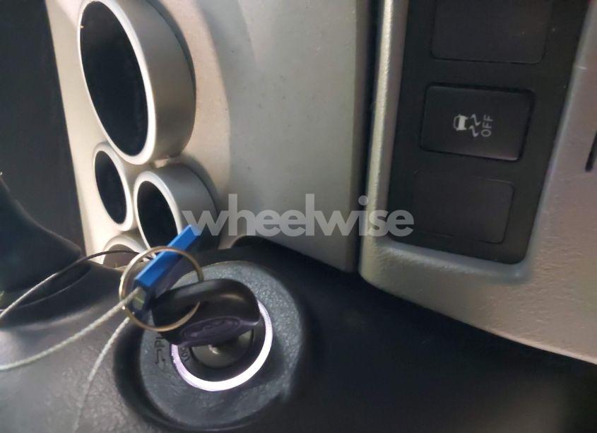 Photo 11 of 2010 Toyota Tundra GRADE 4.6L V8 (VIN 5TFUM5F18AX005636)