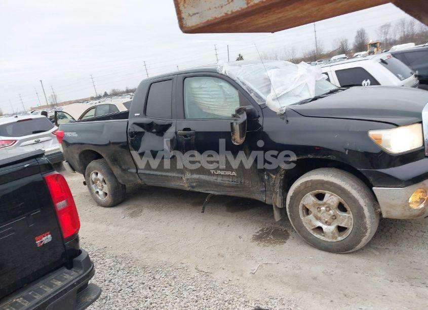 Photo 13 of 2012 Toyota Tundra GRADE 4.6L V8 (VIN 5TFUM5F18CX028952)