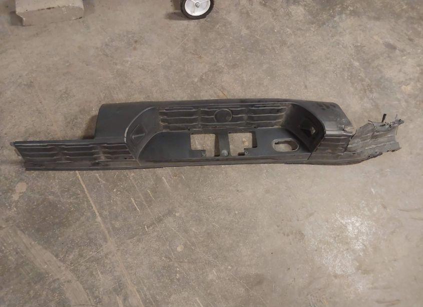 Photo 18 of 2016 Toyota Tundra SR 4.6L V8 (VIN 5TFUM5F18GX064856)