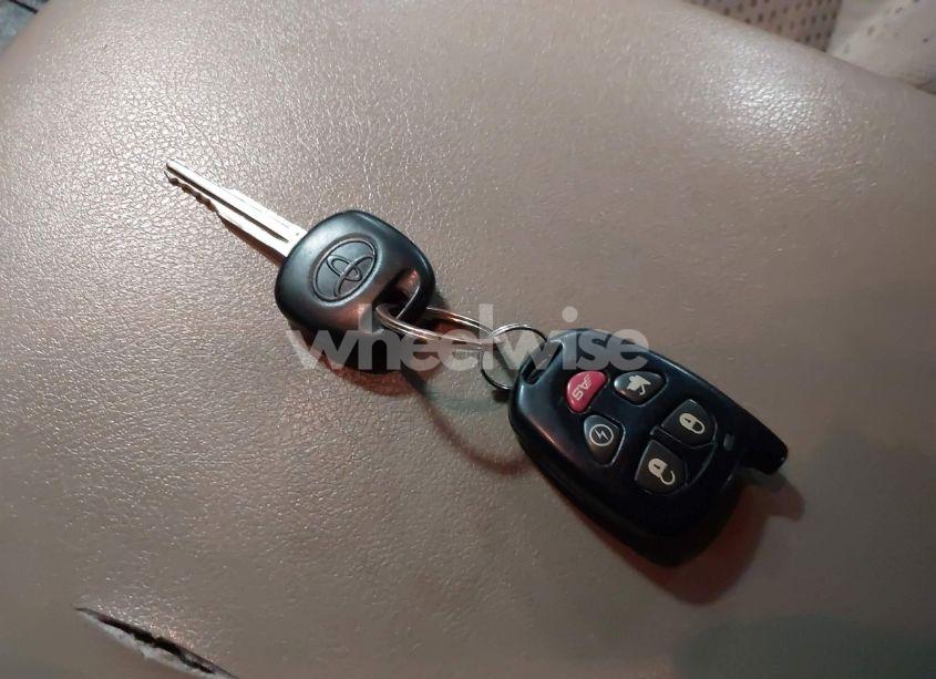 Photo 11 of 2010 Toyota Tundra SR5 4.6L V8 (VIN 5TFUM5F19AX002650)