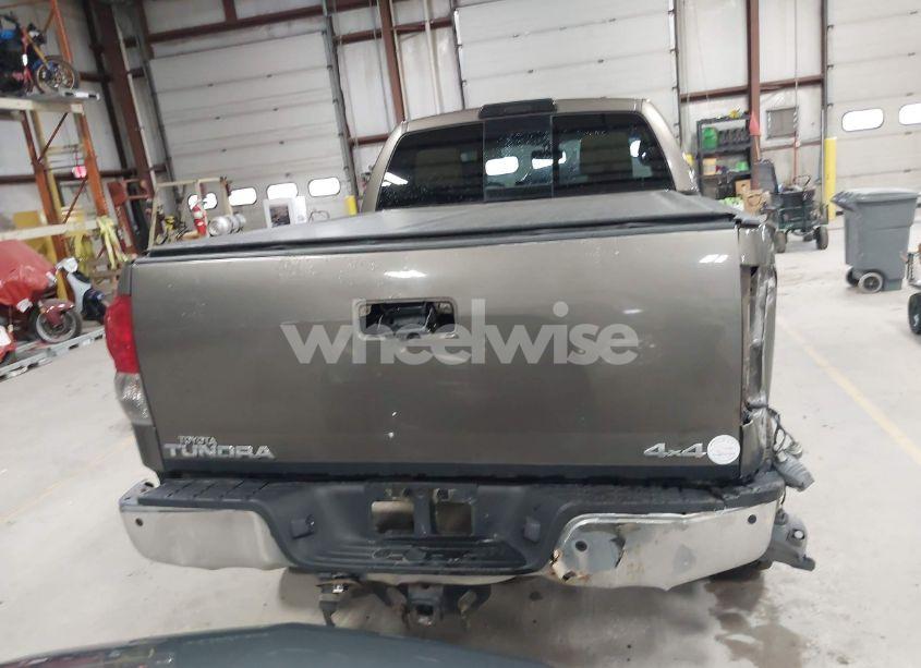 Photo 16 of 2010 Toyota Tundra SR5 4.6L V8 (VIN 5TFUM5F19AX002650)