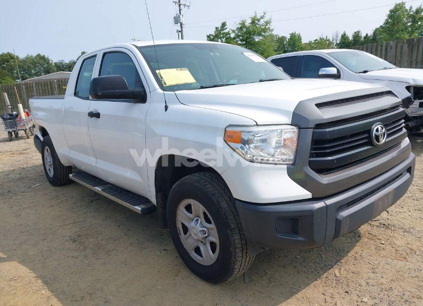 2016 Toyota Tundra SR 4.6L V8 (VIN 5TFUM5F19GX068575) main photo