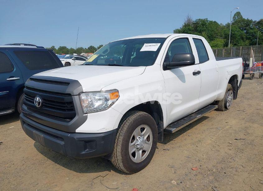 Photo 2 of 2016 Toyota Tundra SR 4.6L V8 (VIN 5TFUM5F19GX068575)
