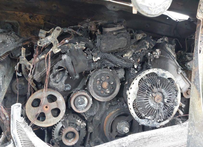 Photo 10 of 2017 Toyota Tundra SR5 4.6L V8 (VIN 5TFUM5F19HX070862)