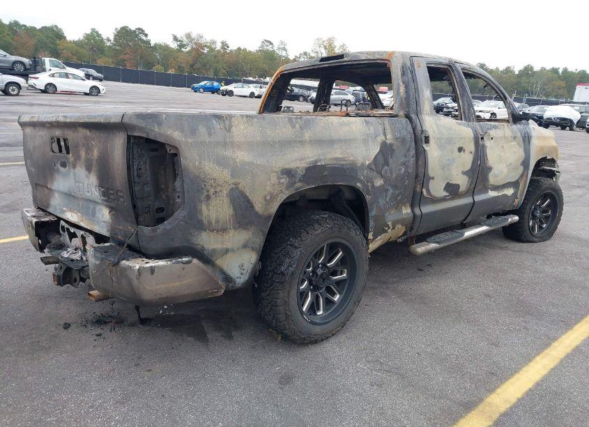 Photo 4 of 2017 Toyota Tundra SR5 4.6L V8 (VIN 5TFUM5F19HX070862)