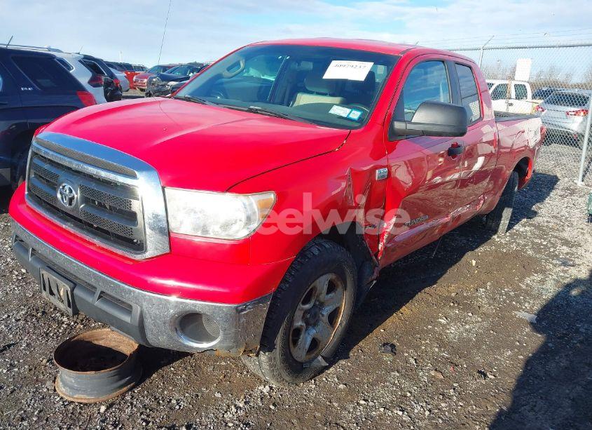 Photo 2 of 2010 Toyota Tundra GRADE 4.6L V8 (VIN 5TFUM5F1XAX005363)