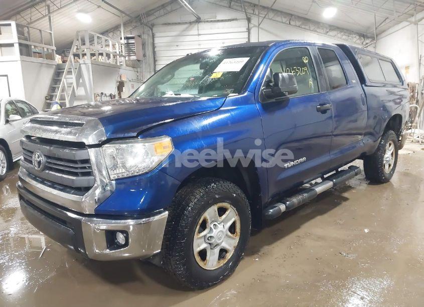 Photo 2 of 2014 Toyota Tundra DOUBLE CAB SR/DOUBLE CAB SR5 (VIN 5TFUM5F1XEX053533)