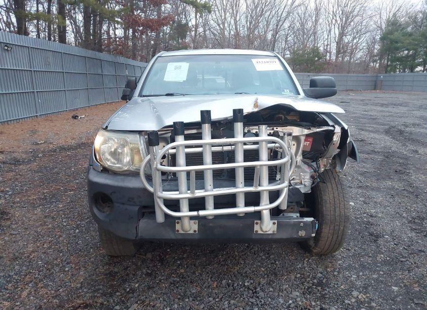 Photo 12 of 2011 Toyota Tacoma BASE V6 (VIN 5TFUU4EN0BX004867)