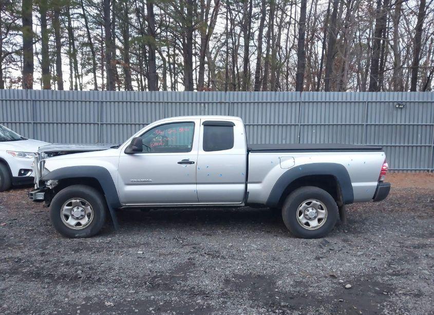 Photo 14 of 2011 Toyota Tacoma BASE V6 (VIN 5TFUU4EN0BX004867)
