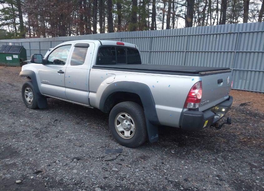 Photo 3 of 2011 Toyota Tacoma BASE V6 (VIN 5TFUU4EN0BX004867)