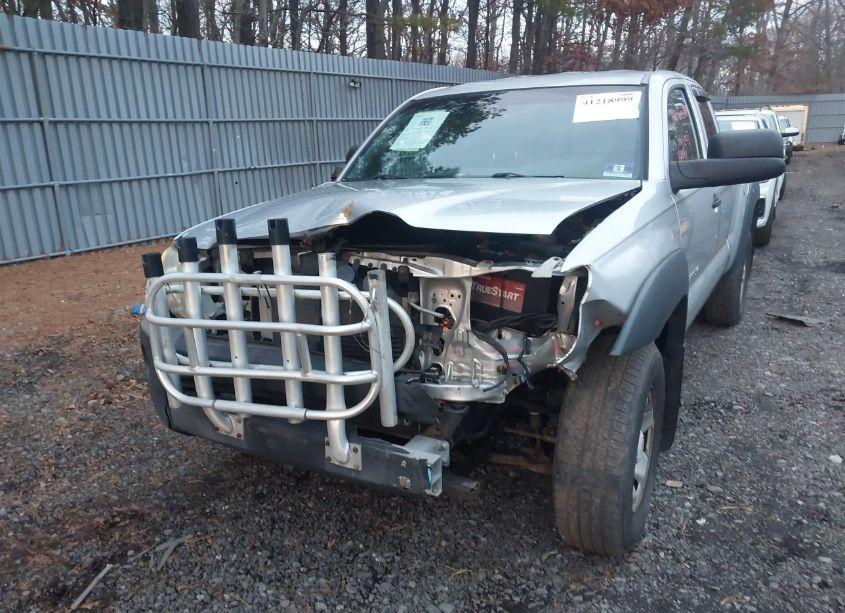 Photo 6 of 2011 Toyota Tacoma BASE V6 (VIN 5TFUU4EN0BX004867)