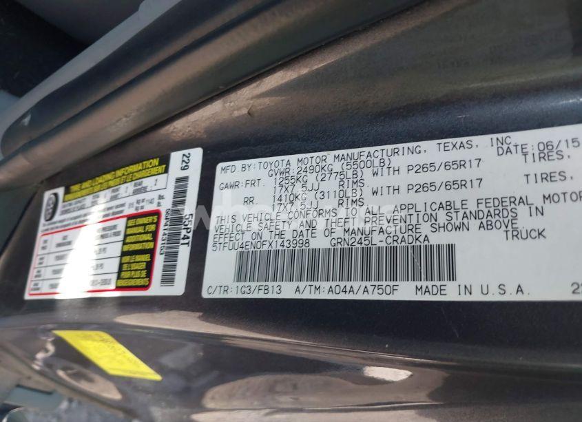 Photo 9 of 2015 Toyota Tacoma BASE V6 (VIN 5TFUU4EN0FX143998)