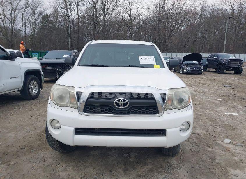 Photo 12 of 2011 Toyota Tacoma ACCESS CAB (VIN 5TFUU4EN1BX017921)