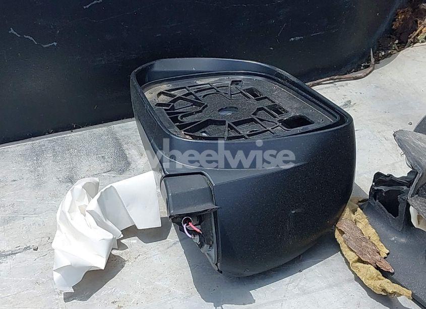 Photo 12 of 2015 Toyota Tacoma BASE V6/TRD PRO (VIN 5TFUU4EN2FX148264)