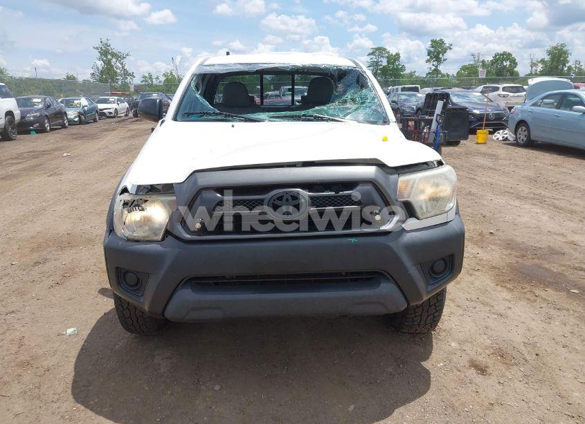 Photo 13 of 2015 Toyota Tacoma BASE V6/TRD PRO (VIN 5TFUU4EN2FX148264)