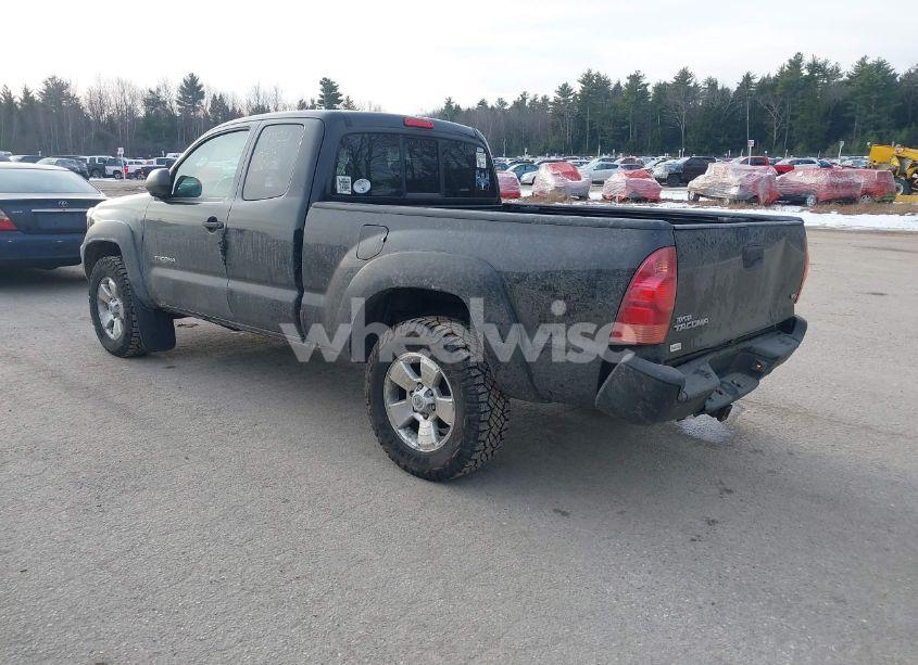 Photo 3 of 2014 Toyota Tacoma BASE V6 (VIN 5TFUU4EN3EX097954)
