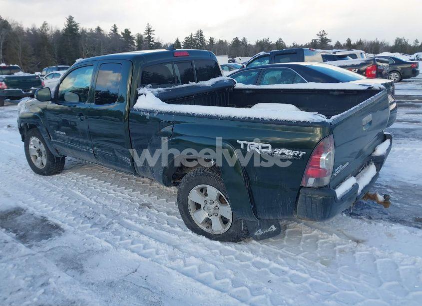 Photo 3 of 2014 Toyota Tacoma (VIN 5TFUU4EN5EX088253)