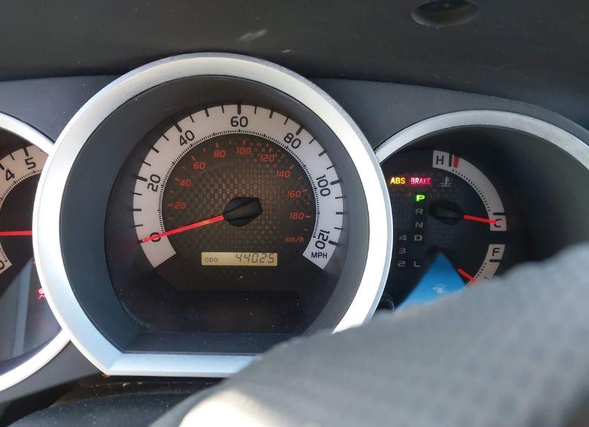Photo 15 of 2015 Toyota Tacoma ACCESS CAB/TRD PRO (VIN 5TFUU4EN5FX135895)