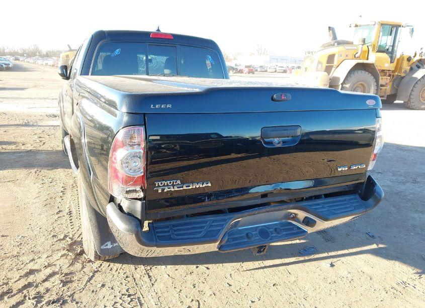 Photo 6 of 2015 Toyota Tacoma ACCESS CAB/TRD PRO (VIN 5TFUU4EN5FX135895)