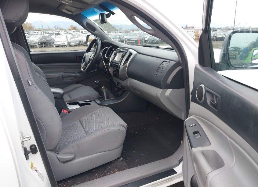 Photo 5 of 2013 Toyota Tacoma (VIN 5TFUU4EN6DX080371)