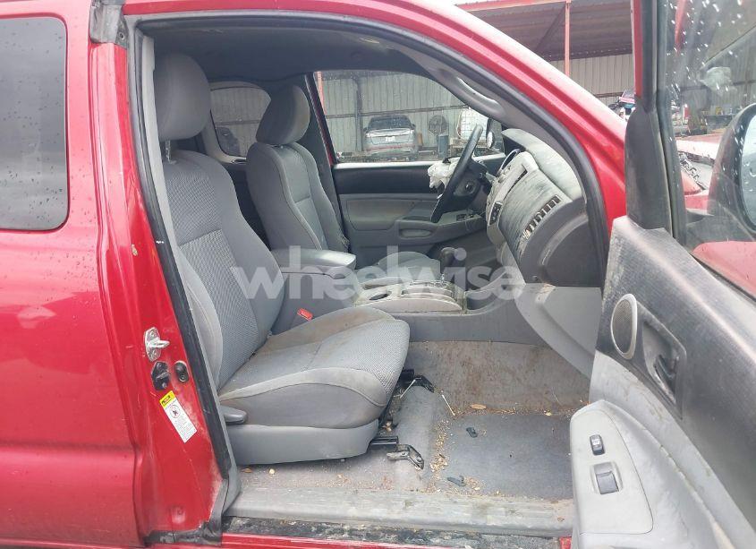 Photo 5 of 2011 Toyota Tacoma ACCESS CAB (VIN 5TFUU4EN8BX005572)