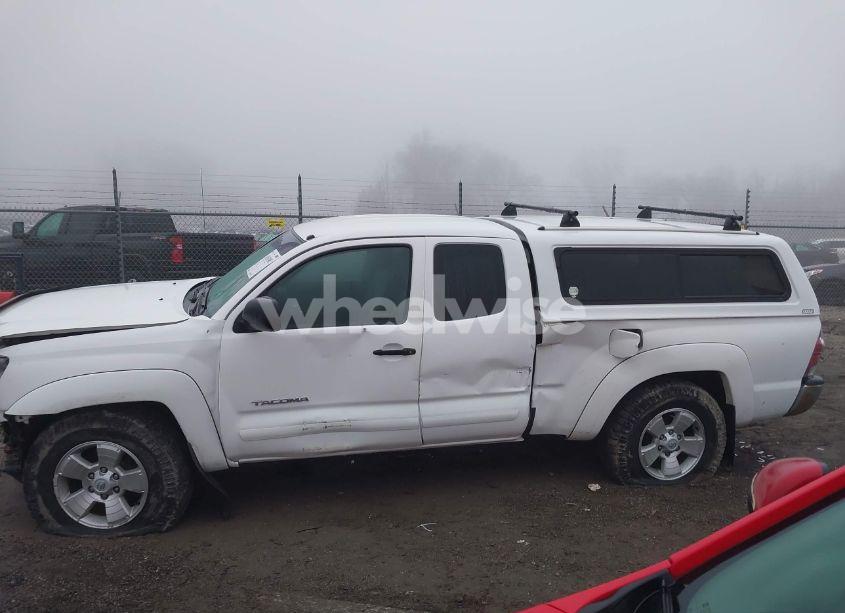 Photo 14 of 2011 Toyota Tacoma ACCESS CAB (VIN 5TFUU4EN8BX019682)