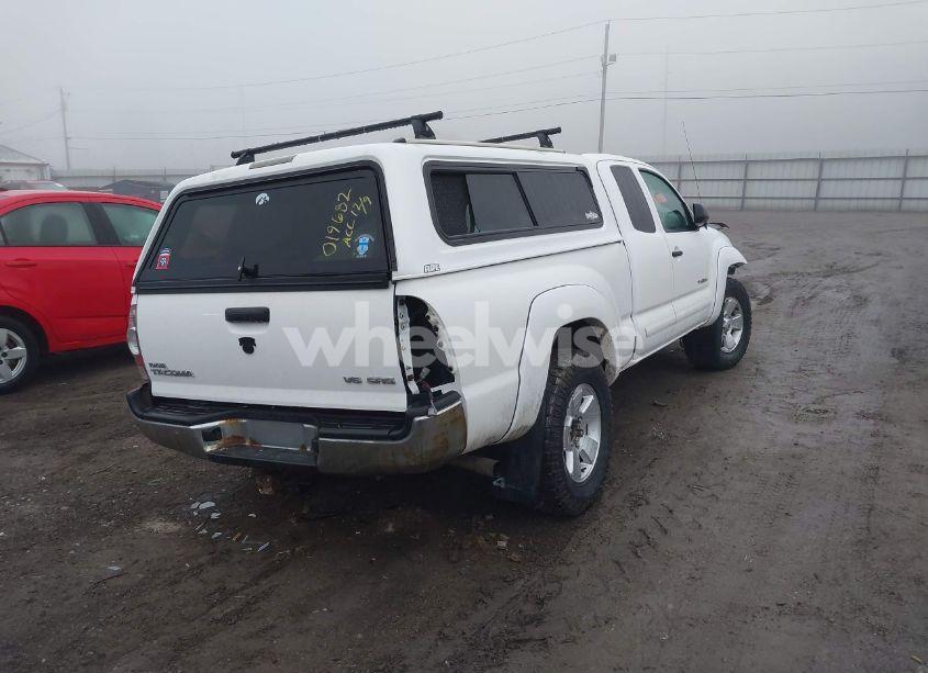 Photo 4 of 2011 Toyota Tacoma ACCESS CAB (VIN 5TFUU4EN8BX019682)
