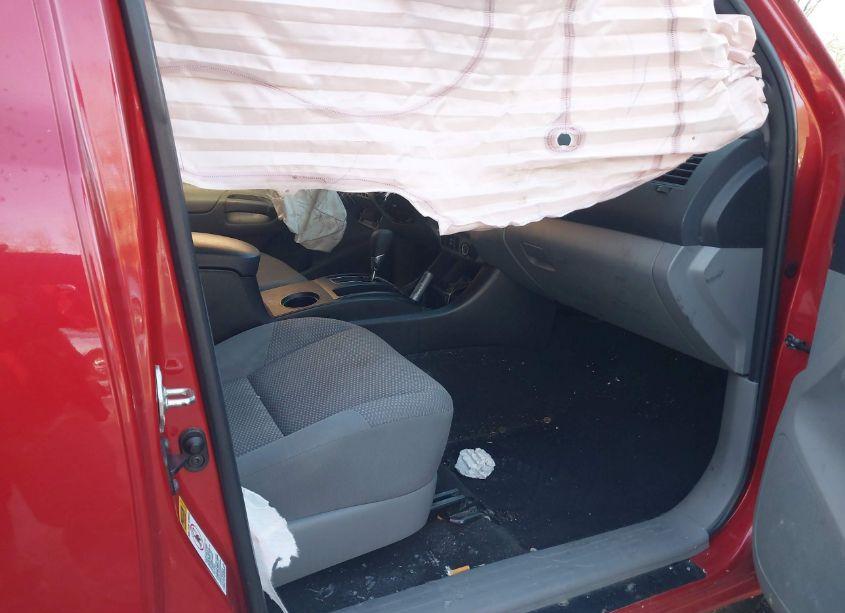 Photo 5 of 2015 Toyota Tacoma BASE V6 (VIN 5TFUU4EN8FX141903)