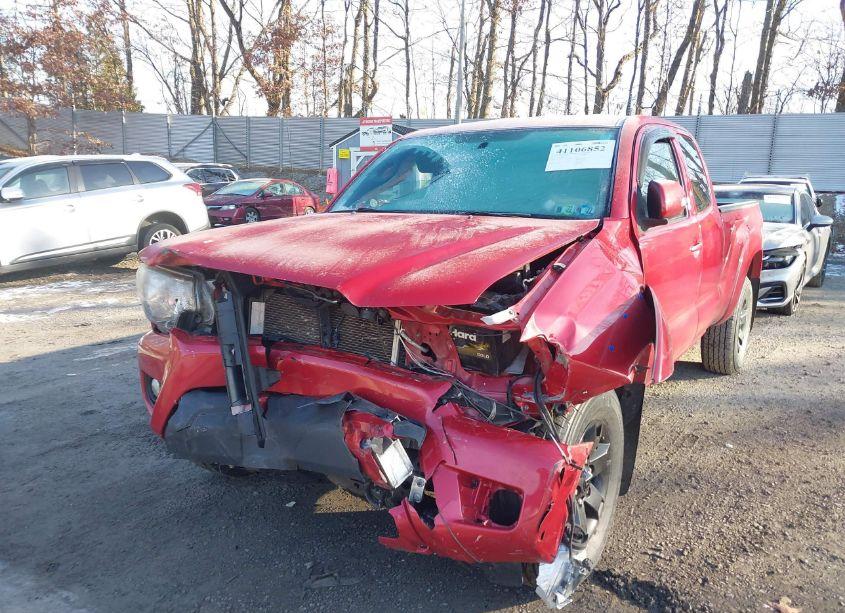 Photo 6 of 2015 Toyota Tacoma BASE V6 (VIN 5TFUU4EN8FX141903)