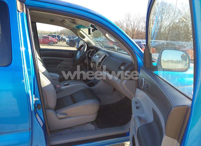 Photo 5 of 2011 Toyota Tacoma ACCESS CAB (VIN 5TFUU4EN9BX009713)