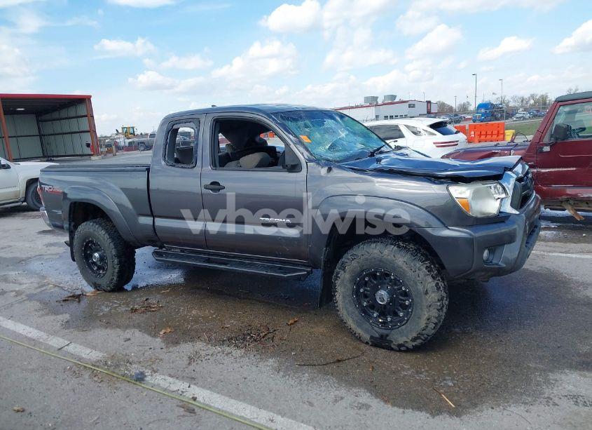 Photo 13 of 2014 Toyota Tacoma BASE V6 (VIN 5TFUU4EN9EX107113)
