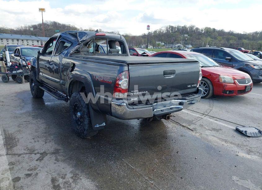 Photo 3 of 2014 Toyota Tacoma BASE V6 (VIN 5TFUU4EN9EX107113)