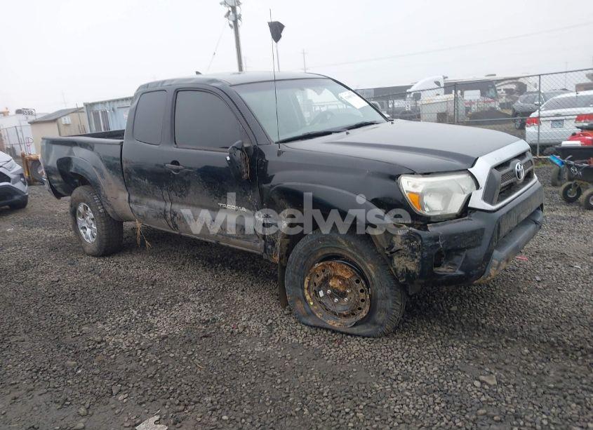 2015 Toyota Tacoma ACCESS CAB/TRD PRO (VIN 5TFUU4EN9FX124298) main photo