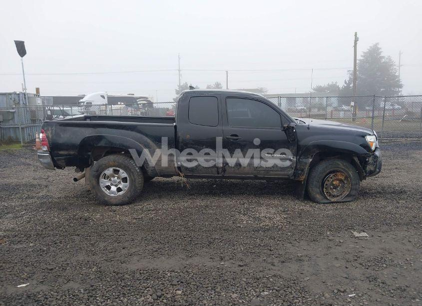 Photo 13 of 2015 Toyota Tacoma ACCESS CAB/TRD PRO (VIN 5TFUU4EN9FX124298)
