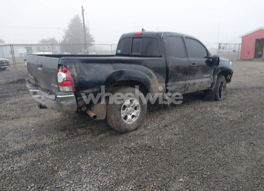 Photo 4 of 2015 Toyota Tacoma ACCESS CAB/TRD PRO (VIN 5TFUU4EN9FX124298)