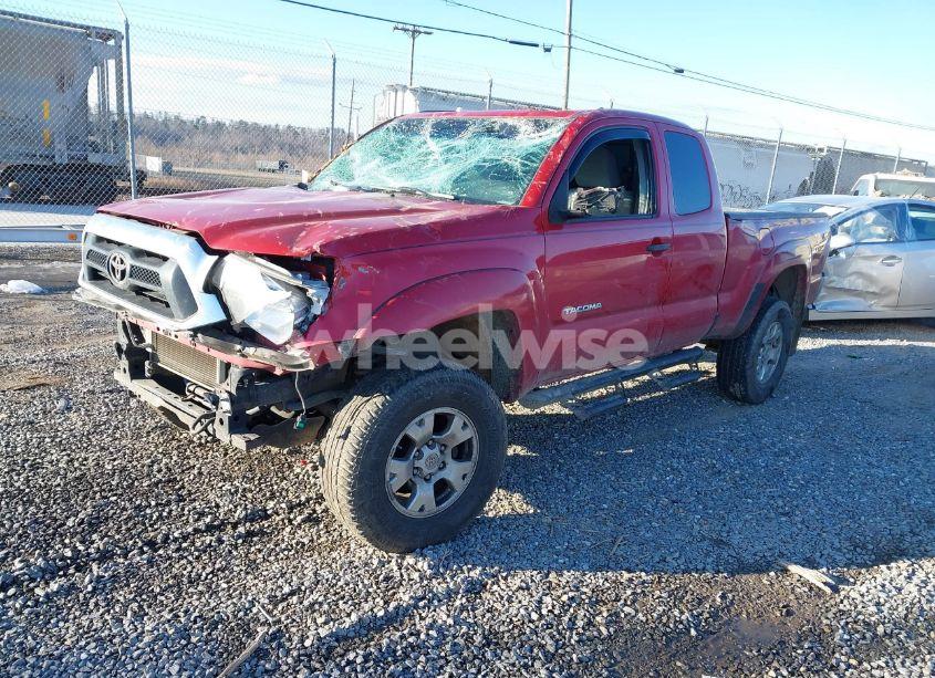 Photo 2 of 2015 Toyota Tacoma ACCESS CAB/TRD PRO (VIN 5TFUU4EN9FX125533)