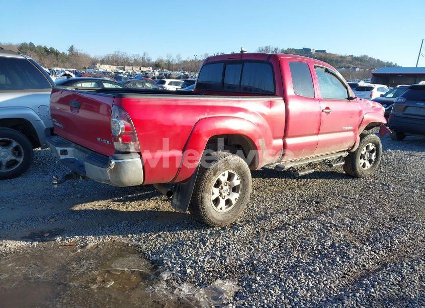Photo 4 of 2015 Toyota Tacoma ACCESS CAB/TRD PRO (VIN 5TFUU4EN9FX125533)