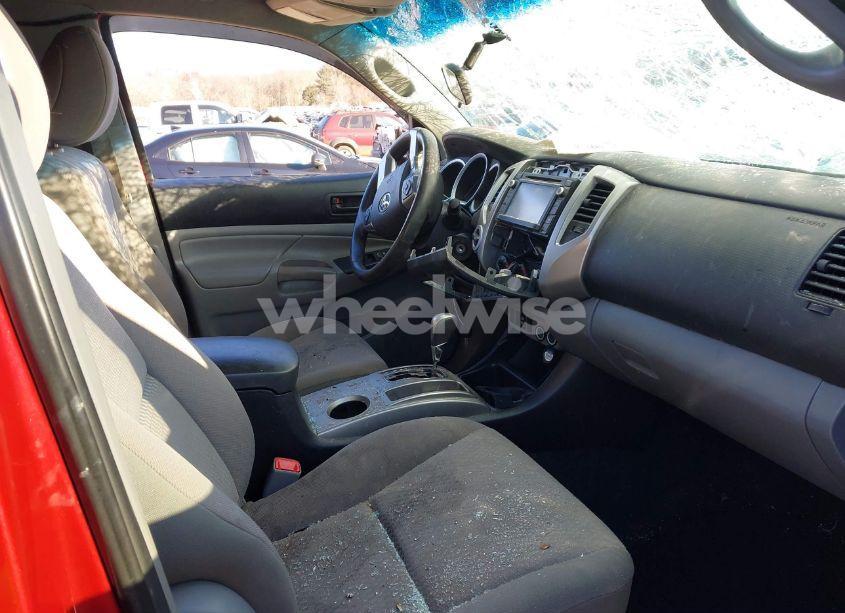 Photo 5 of 2015 Toyota Tacoma ACCESS CAB/TRD PRO (VIN 5TFUU4EN9FX125533)