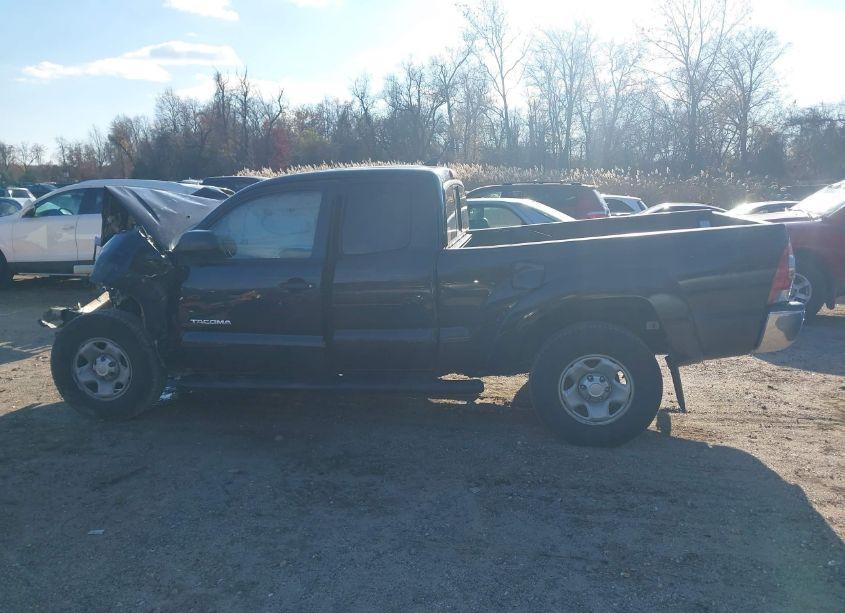 Photo 14 of 2015 Toyota Tacoma ACCESS CAB/TRD PRO (VIN 5TFUU4EN9FX146639)